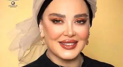 تیپ زمستانی جذاب بهاره رهنما با پالتو و کلاه جذاب