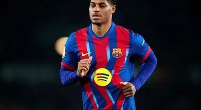 تردید بارسلونا درباره حفظ رشفورد 
