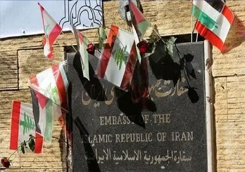 ورود عناصر مسلح به ساختمان سفارت ایران در دمشق + فیلم
