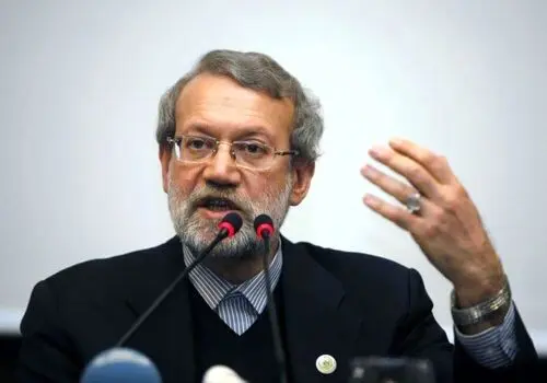 علی لاریجانی عازم مسقط شد