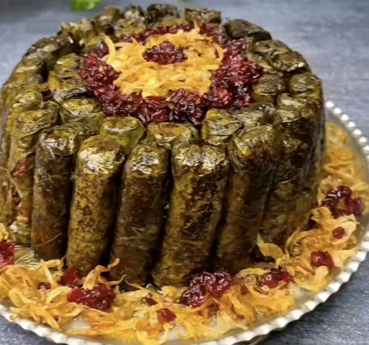 شام امشب با من: طرز تهیه دلمه برگ مو به روشی لذیذ و خانگی