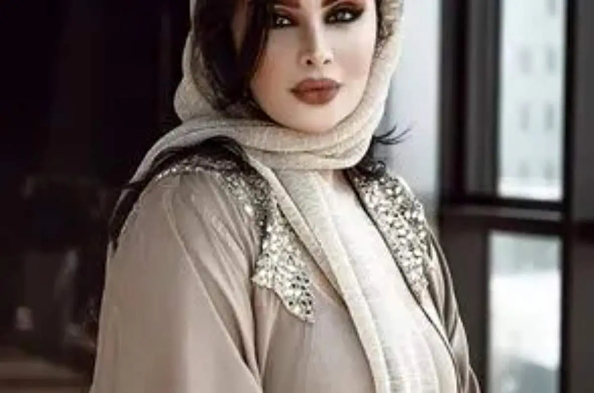 دنیا جهانبخت در مراسم عزاداری کربلا حضور یافت