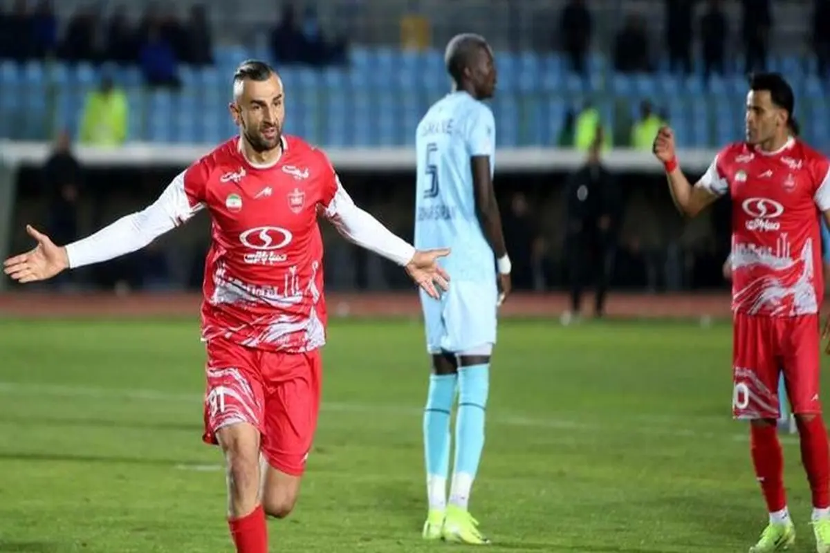 سردار دورسون به باشگاه رفت؛ گفتوگوی مستقیم با مدیران پرسپولیس