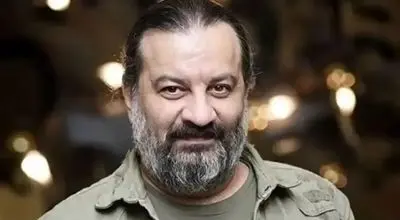 تصویری عجیب  از مجموعه حیوانات خانگی مهراب قاسمخانی!