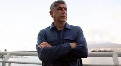 
افشاگری افشین قطبی بعد از ۱۴ سال: لپ‌تاپم را شکستند و به قلبم خنجر زدند
