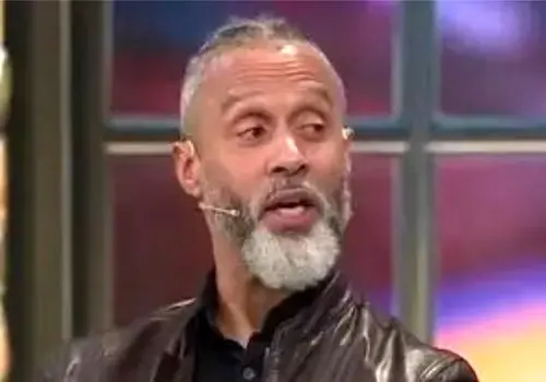 حمله دشمن به بخش‌هایی از صدا و سیما/ پخش شبکه‌ها بدون وقفه ادامه دارد