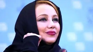 عجیب و غریب ترین چیزی که بهنوش بختیاری در کیفش نگه میدارد سوژه شد + فیلم
