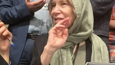 روایتی از حضور خبرنگار آمریکایی در حسینه امام خمینی+ عکس