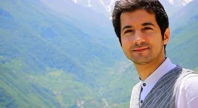 استایل متفاوت مجری «سمتِ خدا» جلب‌توجه کرد
