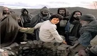 فیلم واقعی چاهی که حضرت یوسف را داخل آن انداختند!/ از این چاه غم میبارد و بس!/عکس+فیلم