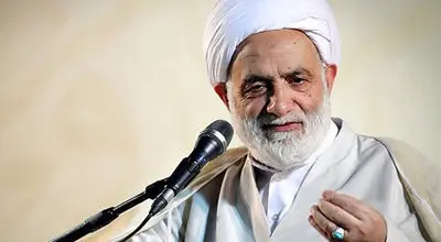 قرائتی: مدرک مثل کش شلوار، واجب است ولی ارزش ندارد!
