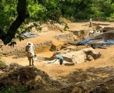 آتش ۴۰۰ هزار ساله‌ای که انسان‌های منقرض‌شده برافروخته بودند