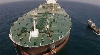 توقیف کشتی خارجی با ۶ میلیون لیتر سوخت قاچاق در دریای عمان