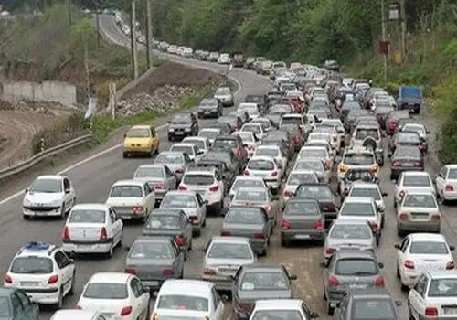 ترافیک سنگین در خروجی‌های تهران 