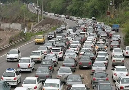 ترافیک سنگین در خروجی‌های تهران 