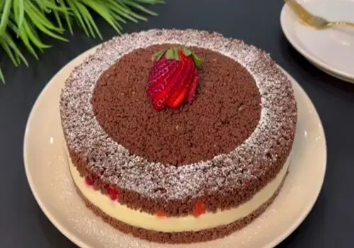 طرز تهیه لذیذترین رول کیک سوئیسی با مربای سیب+ فیلم / این دستورالعمل رول کیک سوئیسی میلیون ها بار دیده شد