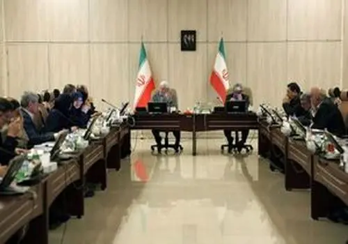 عارف: دسترسی‌ها باید بدون تبعیض باشد 