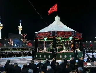 خطبه خوانی شب عاشورا در حرم مطهر رضوی + تصاویر