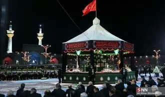خطبه خوانی شب عاشورا در حرم مطهر رضوی + تصاویر