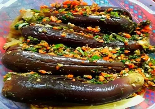 طرز تهیه ترشی بادمجان ، 5 خاصیت عجیب
