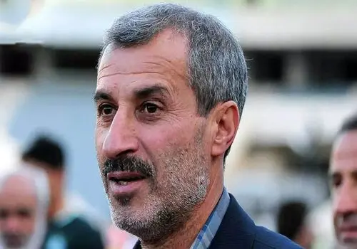 مجیدی دیواری کوتاه‌تر از پیشکسوتان پیدا نکرده است!