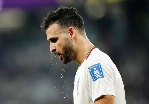 پرسپولیس از خرید جدیدش رونمایی کرد + فیلم / پیام نیازمند رسما سرخ پوش شد
