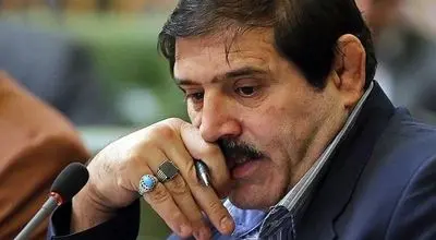 املاک و مغازه های چهره مطرح کشتی ایران را آتش زدند