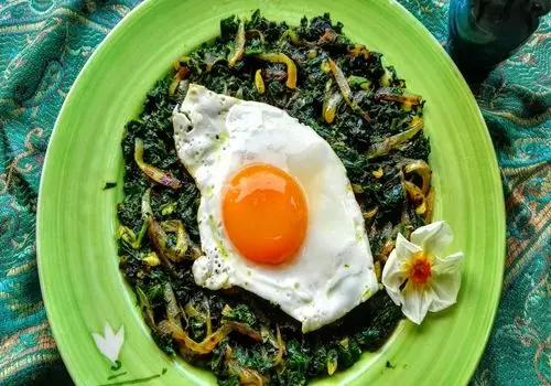 ناهار فردا: نرگسی اسفناج؛ دستور پخت یک غذای اصیل و سریع ایرانی