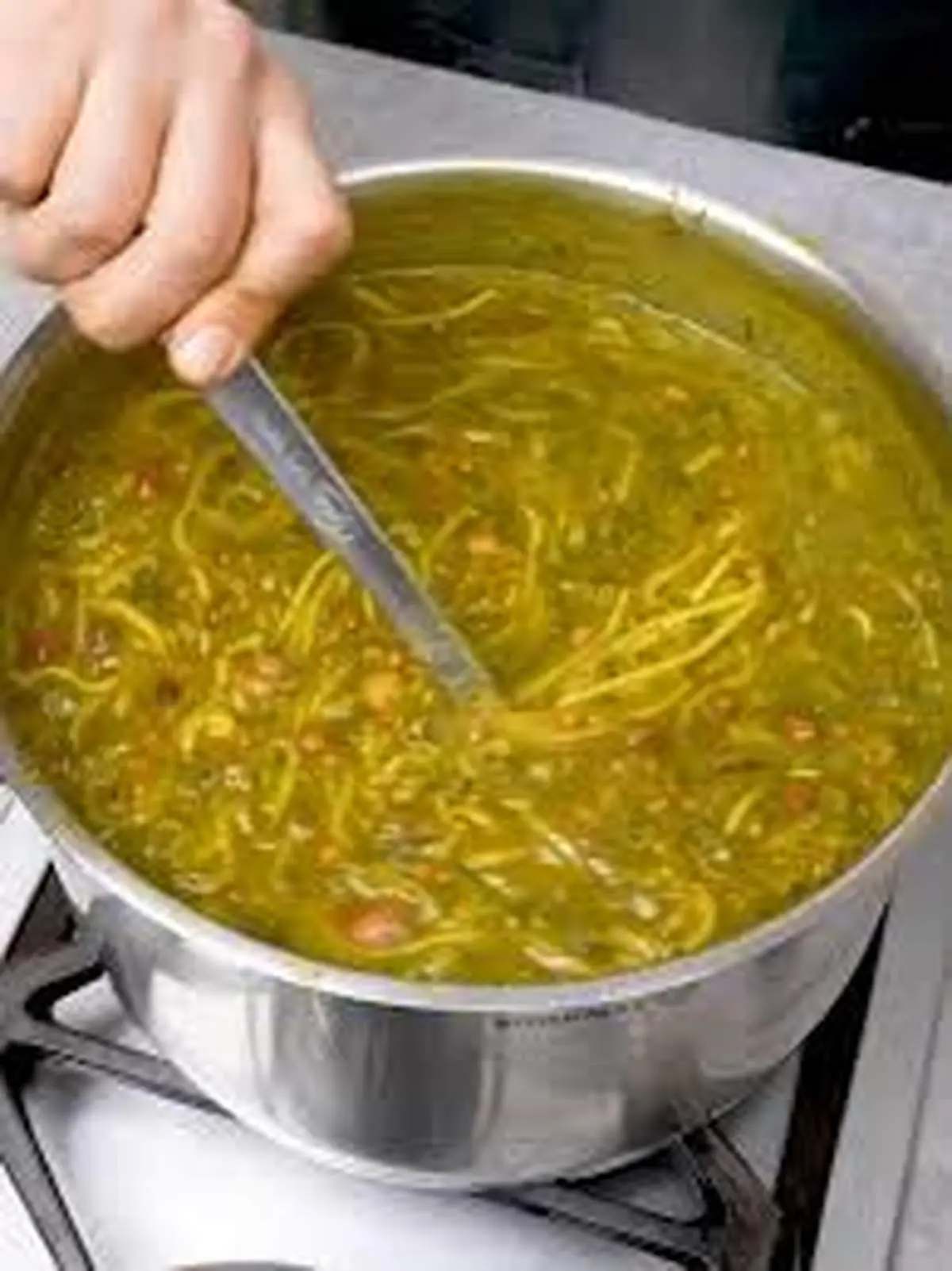 طرز تهیه آش آبکشی قوچانی؛ رمز و راز پخت آش سنتی و اصیل منطقه خراسان