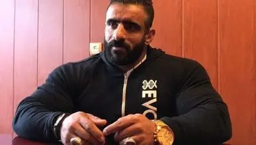  واکنش معنادار هادی چوپان به تبلیغ در کوروش کمپانی+ فیلم