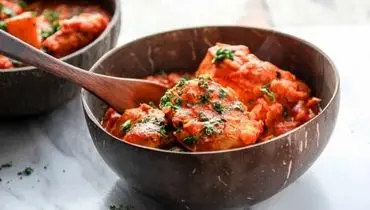 غذای سنتی شمال آفریقا؛ مرغ مراکشی با عطر ادویه و فلفل
