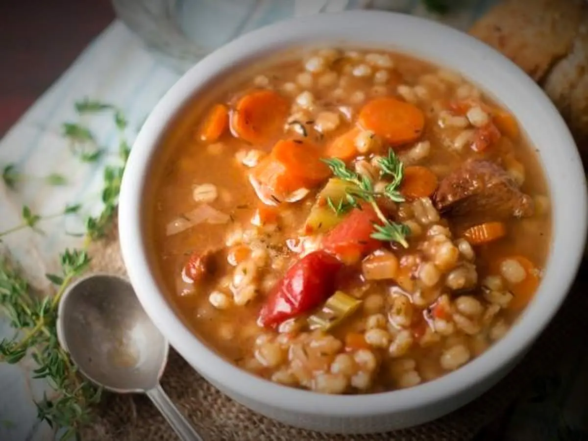 طرز تهیه سوپ جو  رستورانی خوشمزه