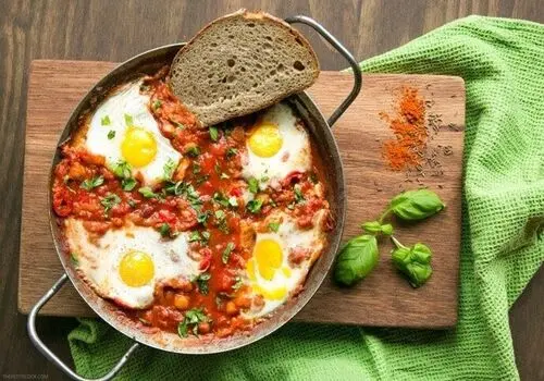 فراتر از چاشنی کباب: کشف خواص شگفت‌انگیز سماق!