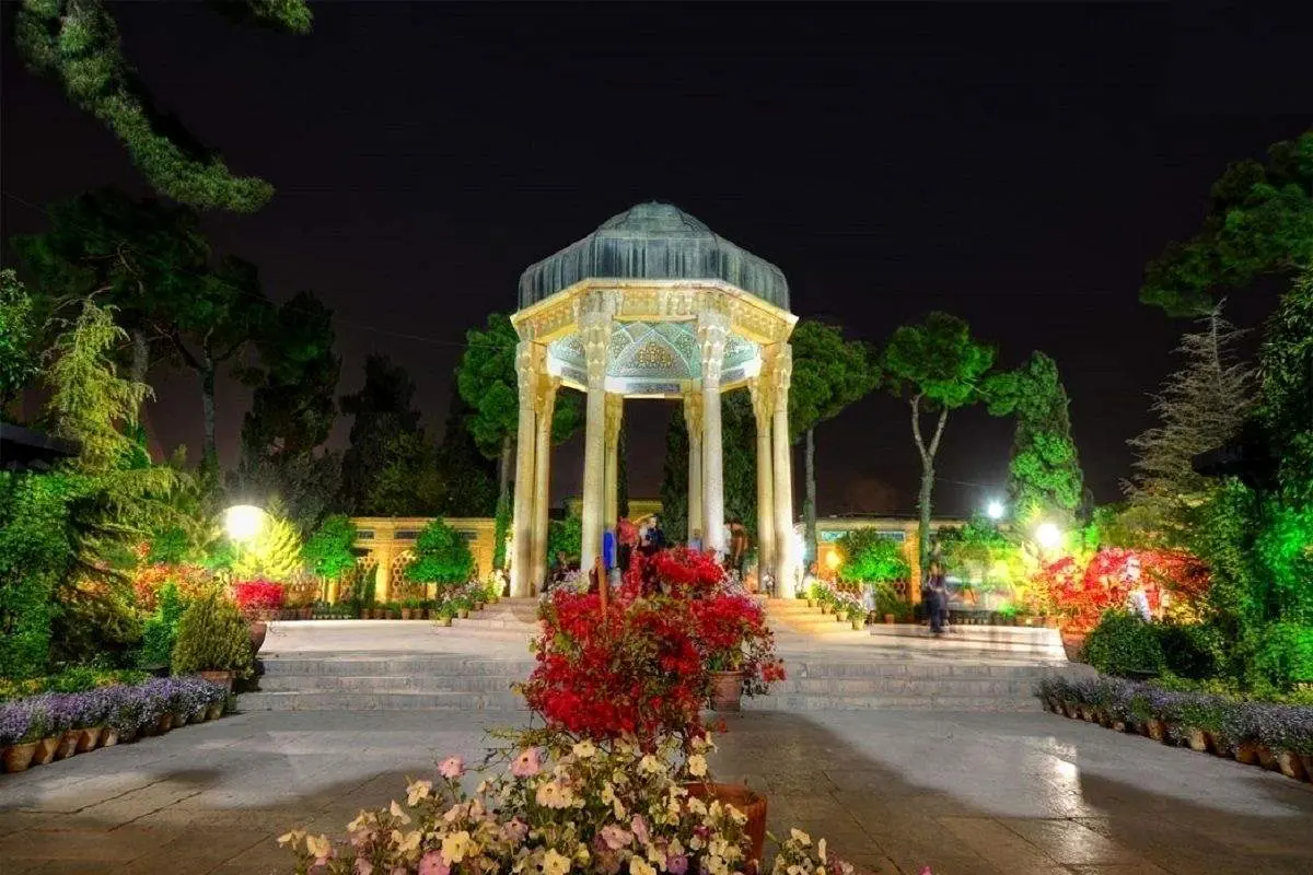 فال حافظ امروز چهارشنبه 5 شهریور 1404