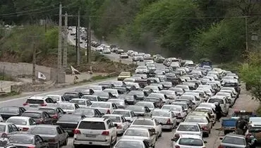 ترافیک سنگین در جاده های شمالی چالوس و هراز/ آخرین وضعیت جاده‌های کشور برای امروز سه‌شنبه ۷ فروردین