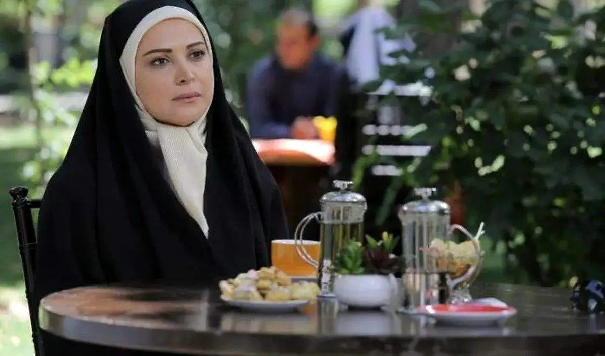 تصویر زیبای کمند امیرسلیمانی از پدر و مادرش!