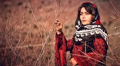 تیپ ورزشکاری هدیه بازوند روژان سریال نون خ