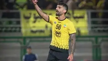 کتک‌کاری دو استقلالی با یک هوادار پرسپولیسی در فرودگاه