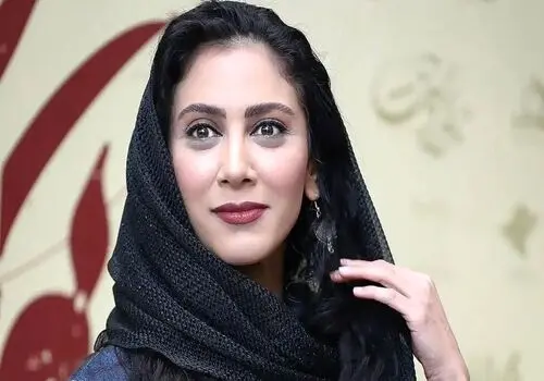 دلنوشته مونا فرجاد بازیگر سینما پس از هدف قرار گرفتن منزل شخصی‌اش در تهران 