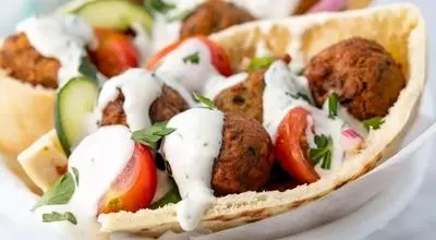 طرز تهیه فلافل سبک سوری ترد و خوش‌طعم