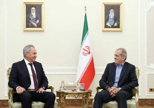 
تحلیل مجله آمریکایی از اظهارات اخیر پزشکیان: او سیگنال مذاکره داد
