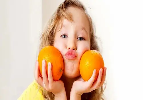 ویتامین C چگونه ریه‌ها را در برابر آلودگی هوا حمایت می‌کند؟

