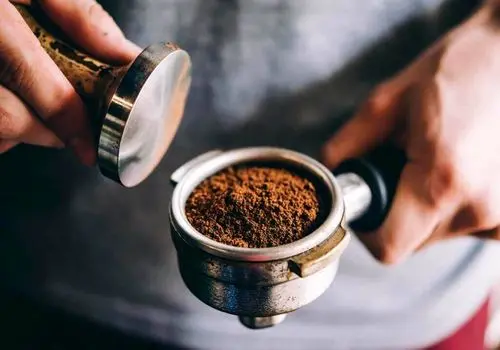 قهوه صبحگاهی بر خلق و خو چه تاثیری دارد؟
