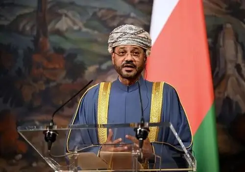 وفوع آتش سوزی گسترده در نزدیکی کنسولگری آمریکا پس از حمله ایران + فیلم
