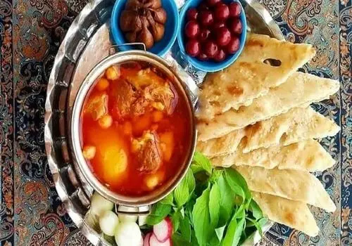 طرز تهیه آبگوشت ماست تبریز خوشمزه