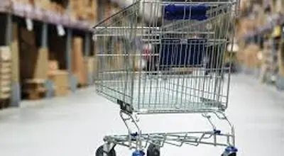 رهاسازی مرگبار چرخ‌های خرید در روسیه که حادثه ساز شد+فیلم
