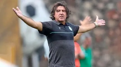 ساپینتو از استقلال ماشین خرید!