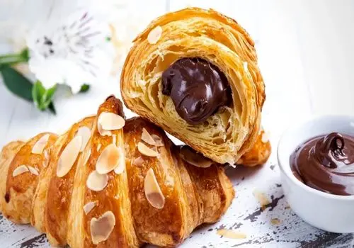 عصرونه امروز: طرز تهیه سوهان کنجدی خانگی؛ یک شیرینی ساده و خوشمزه!