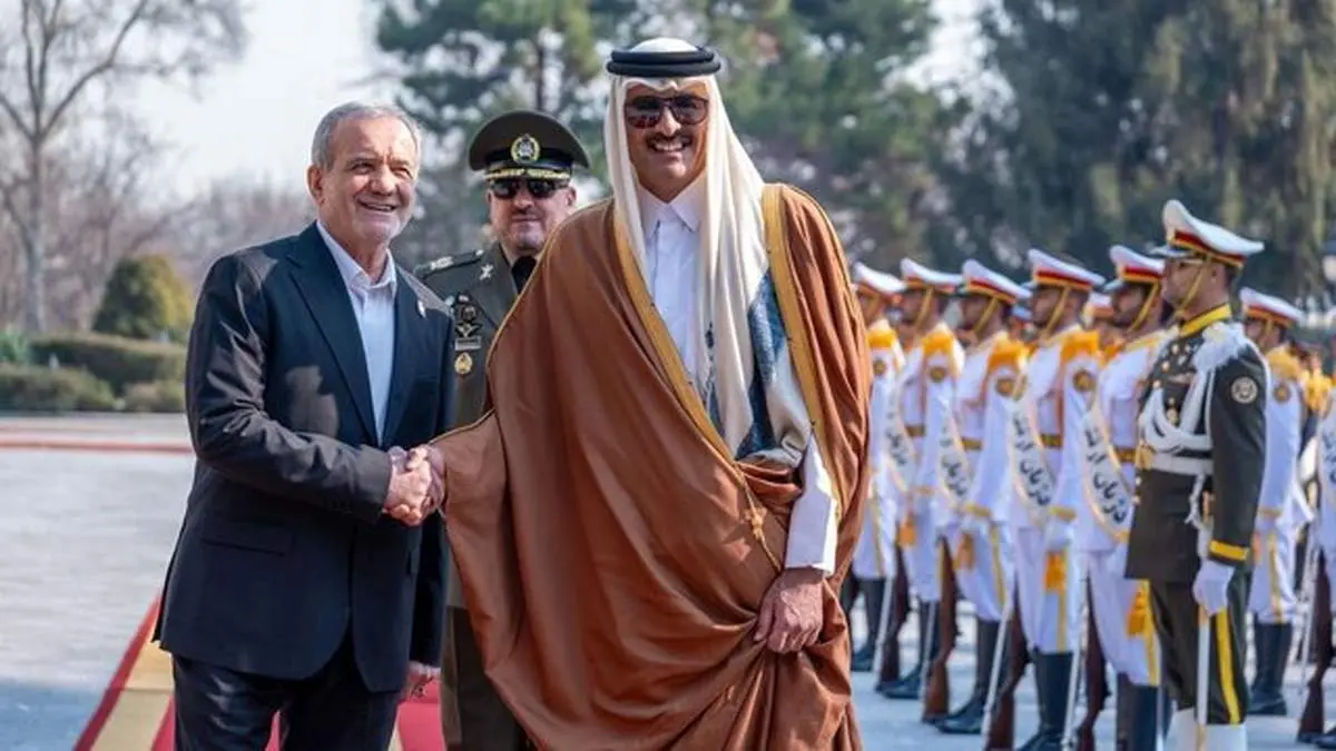 امیر قطر: در سفر به تهران، آخرین تحولات منطقهای و بینالمللی را بررسی کردیم