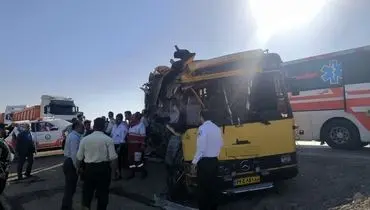 تصادف ‌اتوبوس حامل دانشجویان در جاده سمنان 